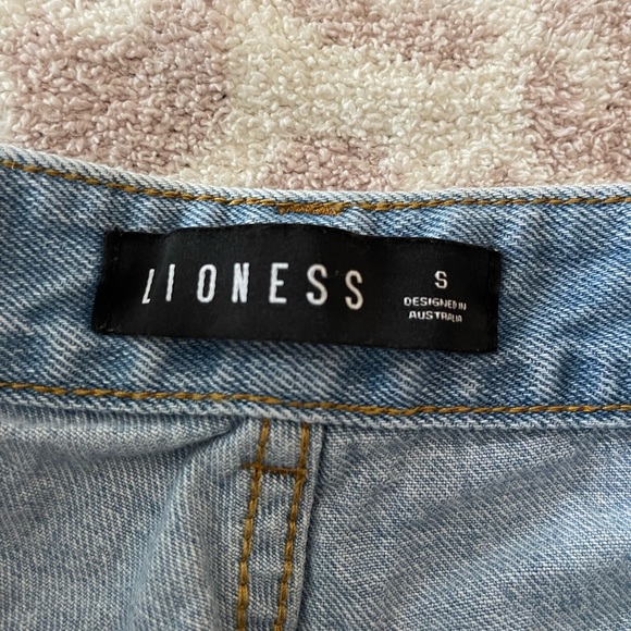 Princess polly ripped jeans - Picture 3 of 4